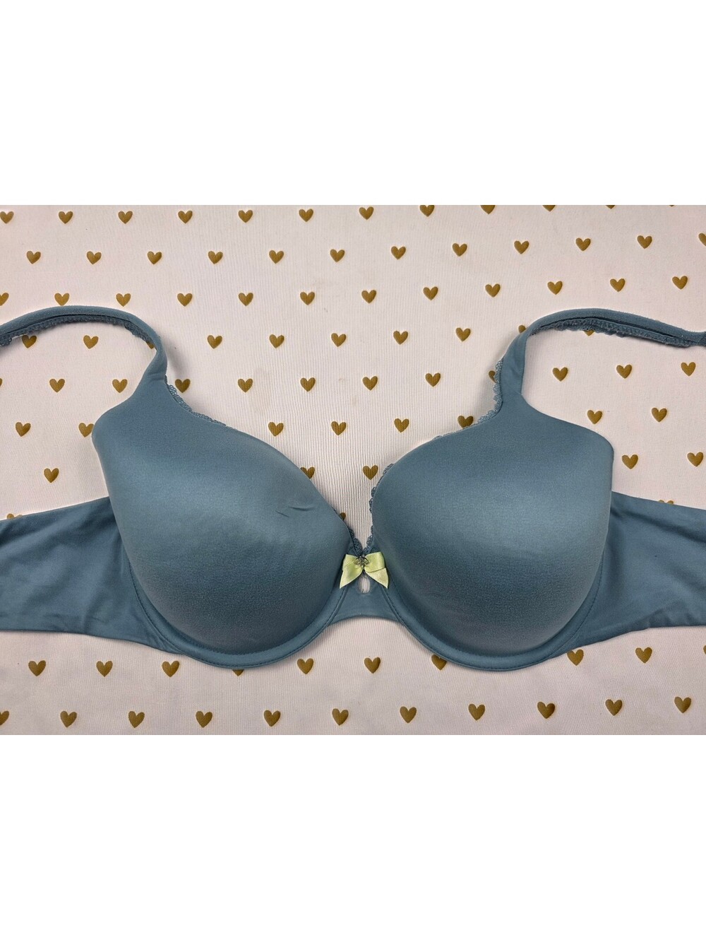 Victoria's Secret Body By Victoria Lined Perfect coverage Bra 34D